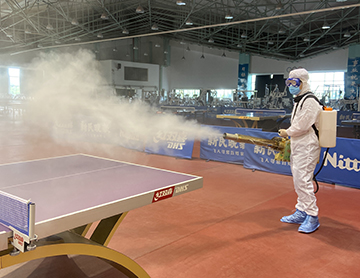 為(wèi)東(dōng)方綠(lǜ)洲體(tǐ)育場(chǎng)館提供空(kōng)氣及物(wù)表消毒服務